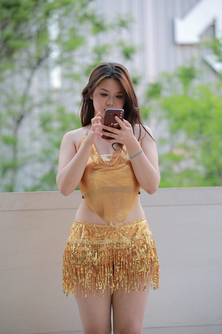 QD5041 套图205张-神兽街拍