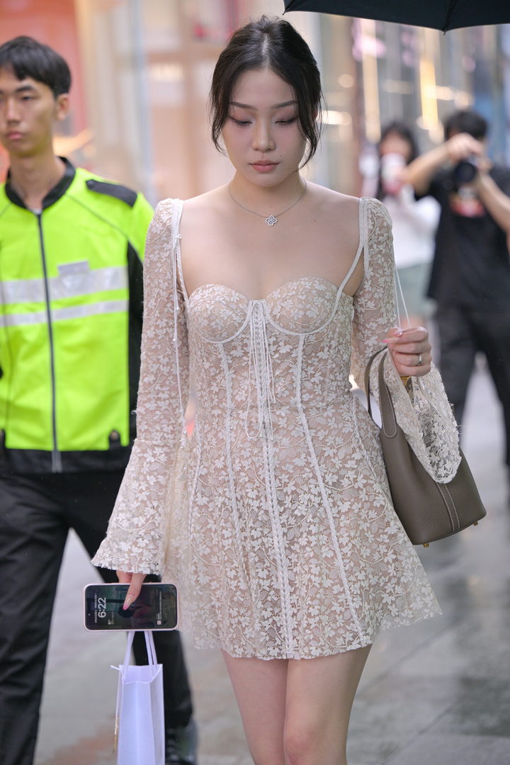 QD5106 套图105张-神兽街拍