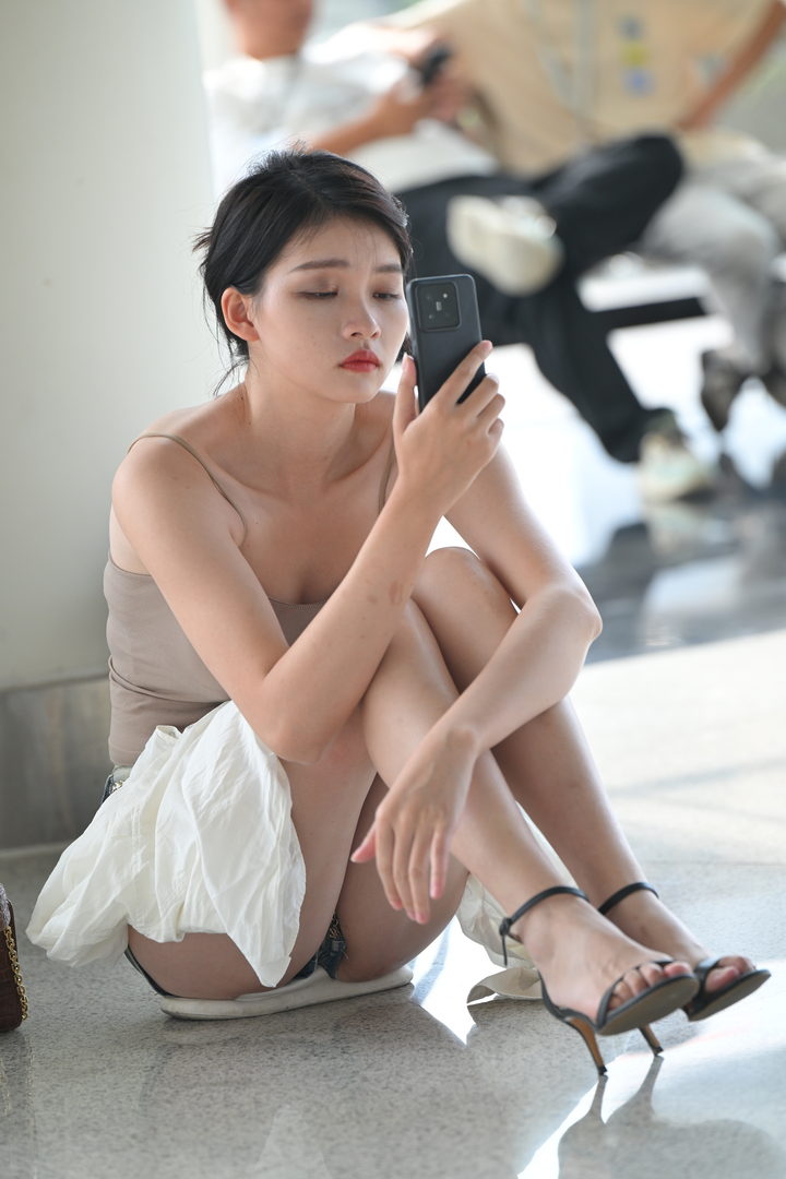 QD5133 套图136张-神兽街拍