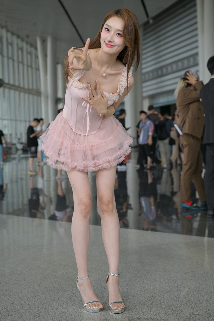 QD5259 套图221张-神兽街拍