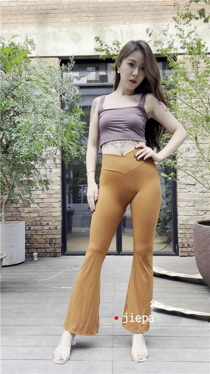 QD5392 纯视频-神兽街拍