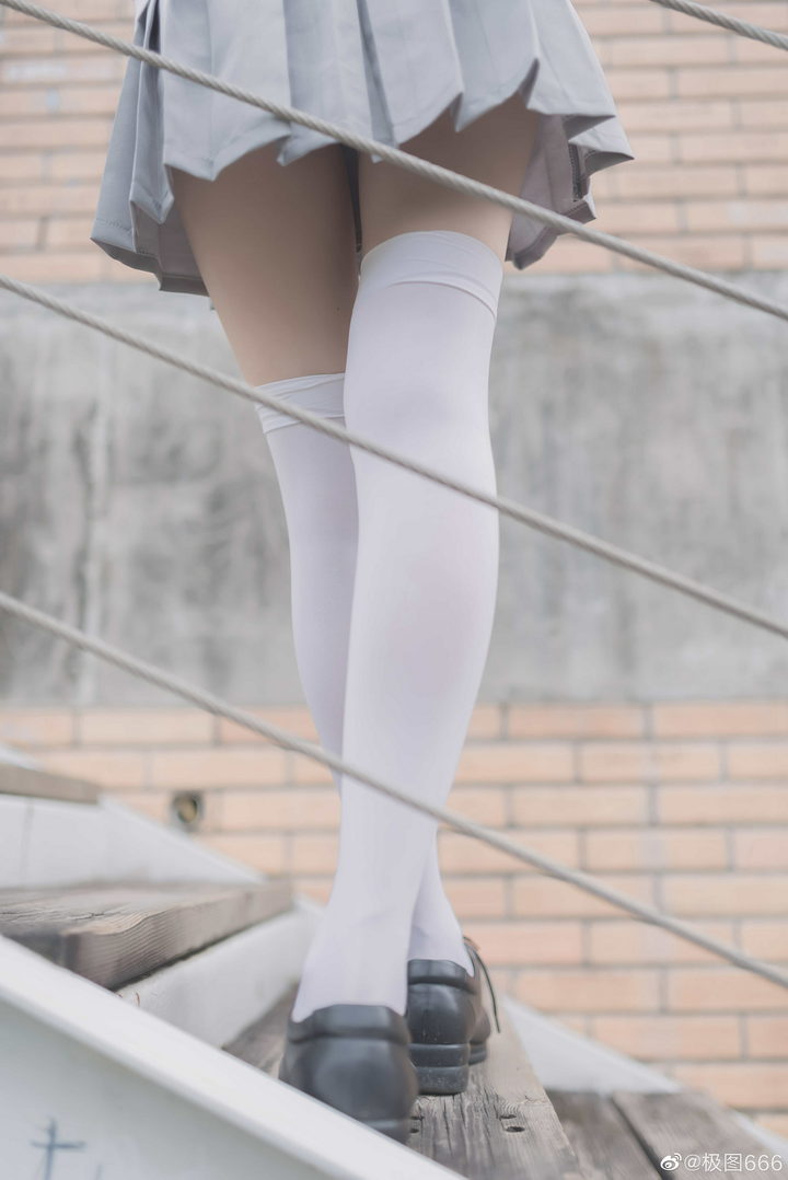 图片[3]-QA0301 套图50张-神兽街拍