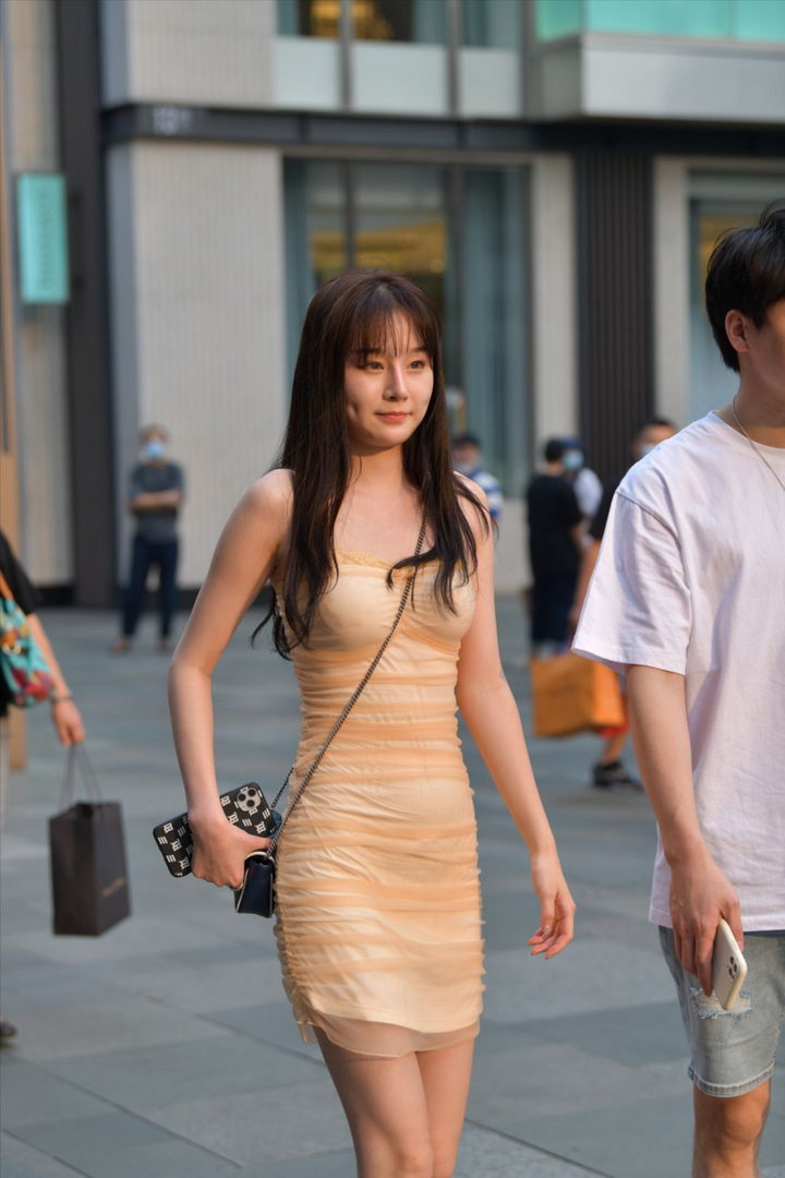 图片[2]-QB1878 甜美小酒窝美女 套图75张-神兽街拍